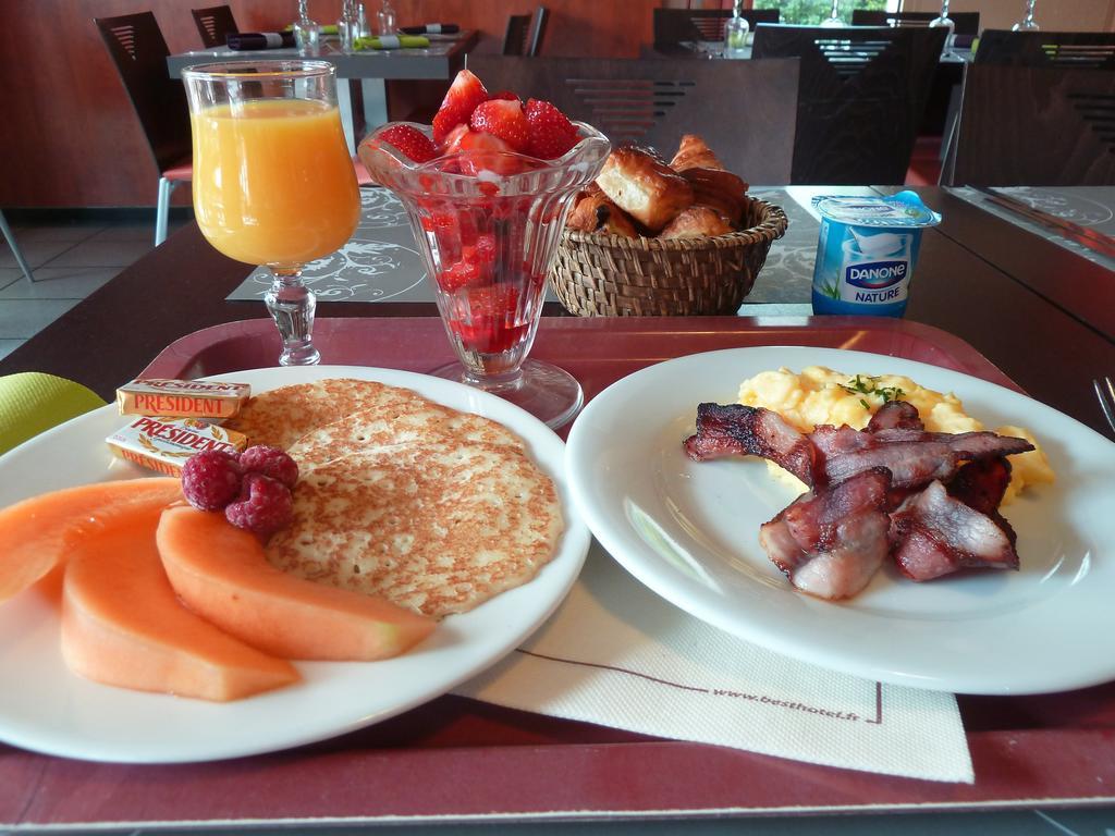 Best Hotel Montpellier Millenaire ภายนอก รูปภาพ