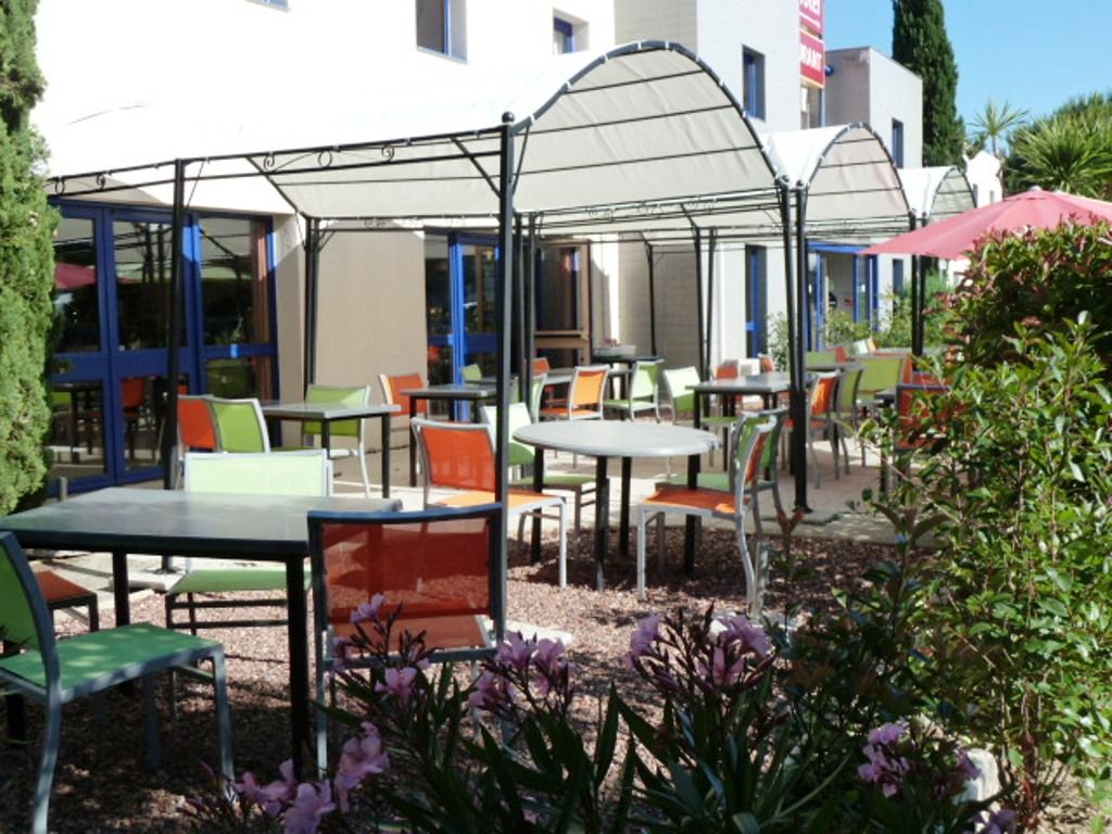 Best Hotel Montpellier Millenaire ภายนอก รูปภาพ